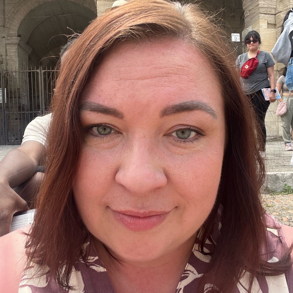 Meet your Posher, Lauren